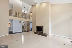 10701 Sycamore Springs Ln, Great Falls, VA 22066 - Photo 53