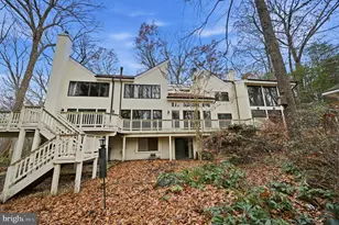 10701 Sycamore Springs Ln, Great Falls, VA 22066 - Photo 93