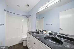 10701 Sycamore Springs Ln, Great Falls, VA 22066 - Photo 45