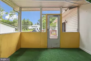 8916 Arley Dr, Springfield, VA 22153 - Photo 19