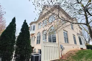 12798 Fox Keep Run, Fairfax, VA 22033 - Photo 3