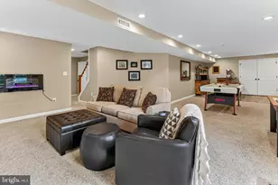 7736 White Willow Ct, Springfield, VA 22153 - Photo 55