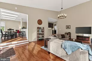 7736 White Willow Ct, Springfield, VA 22153 - Photo 29