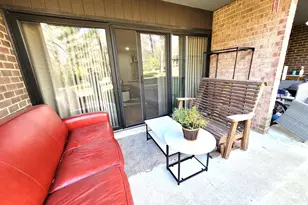 9800 Kingsbridge Dr, Fairfax, VA 22031 - Photo 17