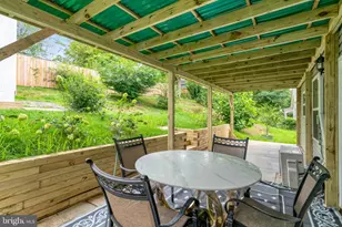 7727 Kalorama Rd, Annandale, VA 22003 - Photo 3