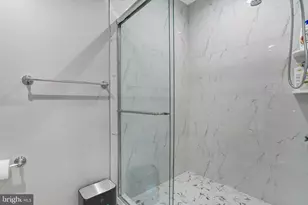 7727 Kalorama Rd, Annandale, VA 22003 - Photo 13