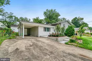 7727 Kalorama Rd, Annandale, VA 22003 - Photo 9