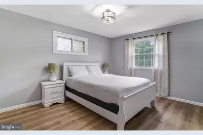 7727 Kalorama Road, Annandale, VA 22003 - Photo 17