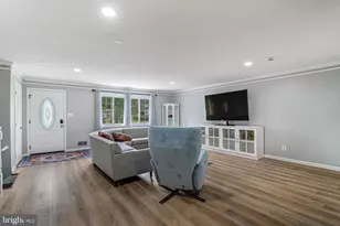 7727 Kalorama Rd, Annandale, VA 22003 - Photo 25