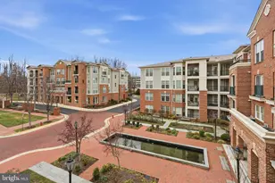 2905 Saintsbury Plaza, Fairfax, VA 22031 - Photo 33