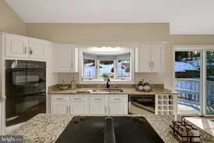 8607 Cherry Dr, Fairfax, VA 22031 - Photo 29
