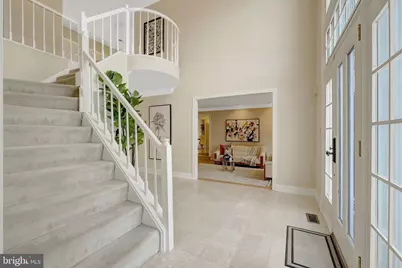 8607 Cherry Drive, Fairfax, VA 22031 - Photo 9