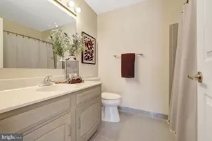 8607 Cherry Dr, Fairfax, VA 22031 - Photo 55