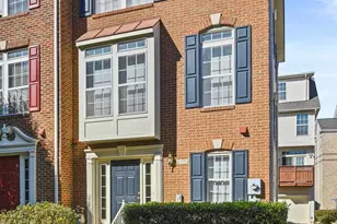 2710 Manhattan Pl, Vienna, VA 22180 - Photo 3