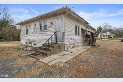 8208 Mount Vernon Highway, Alexandria, VA 22309 - Photo 11