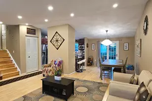 4033 Pickstone Dr, Fairfax, VA 22032 - Photo 3