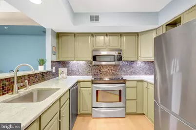 1334 Garden Wall Circle #"E", Reston, VA 20194 - Photo 5