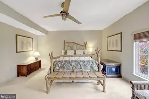 1334 Garden Wall Cir, Reston, VA 20194 - Photo 25