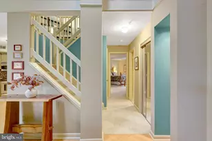 1334 Garden Wall Cir, Reston, VA 20194 - Photo 9