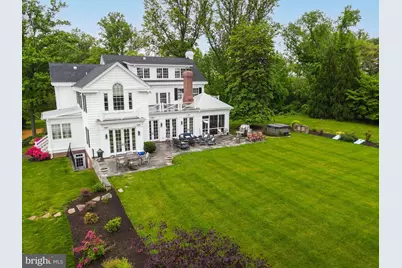 1031 Pine Hill Road, McLean, VA 22101 - Photo 27