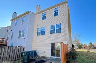 3350 Oakshade Ct, Fairfax, VA 22033 - Photo 3