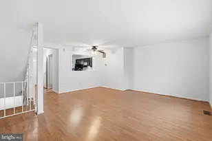 7923 Pebble Brook Ct, Springfield, VA 22153 - Photo 9