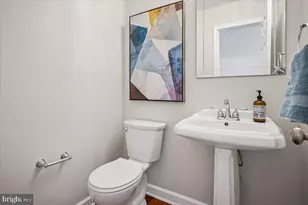 15320 Jordans Journey Dr, Centreville, VA 20120 - Photo 19