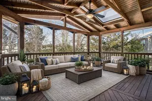 15320 Jordans Journey Dr, Centreville, VA 20120 - Photo 13