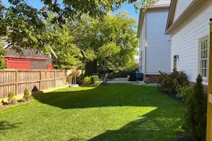 904 Locust St, Herndon, VA 20170 - Photo 57