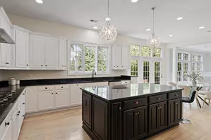 904 Locust St, Herndon, VA 20170 - Photo 17