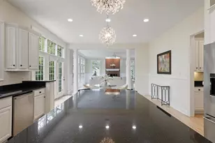 904 Locust St, Herndon, VA 20170 - Photo 17