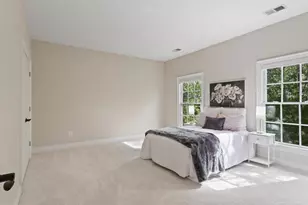 904 Locust St, Herndon, VA 20170 - Photo 35