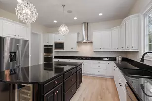 904 Locust St, Herndon, VA 20170 - Photo 13