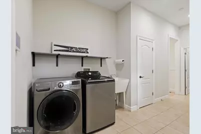 904 Locust Street, Herndon, VA 20170 - Photo 39