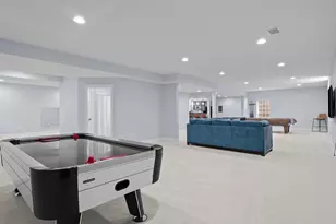 904 Locust St, Herndon, VA 20170 - Photo 53