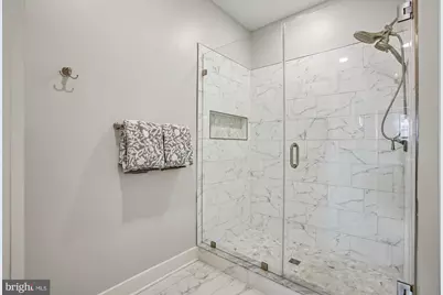 125 Fortnightly Boulevard, Herndon, VA 20170 - Photo 19