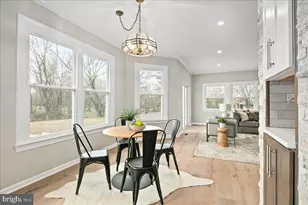 353 Gallop Wood Pl, Great Falls, VA 22066 - Photo 29