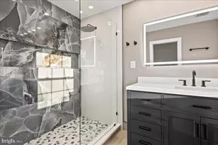 353 Gallop Wood Pl, Great Falls, VA 22066 - Photo 67