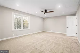 353 Gallop Wood Pl, Great Falls, VA 22066 - Photo 67