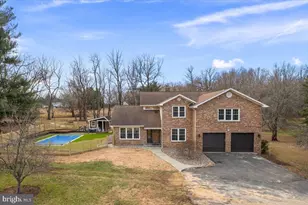 353 Gallop Wood Pl, Great Falls, VA 22066 - Photo 81