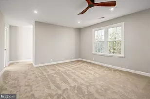 353 Gallop Wood Pl, Great Falls, VA 22066 - Photo 65