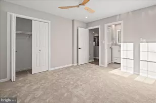 353 Gallop Wood Pl, Great Falls, VA 22066 - Photo 61