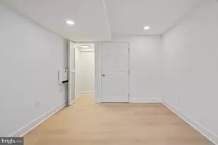 8728 Old Courthouse Rd, Vienna, VA 22182 - Photo 27