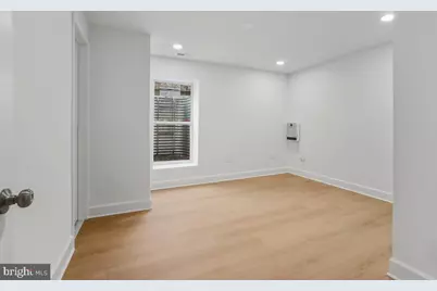 8728 Old Courthouse Road, Vienna, VA 22182 - Photo 17