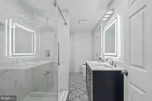 8728 Old Courthouse Rd, Vienna, VA 22182 - Photo 25