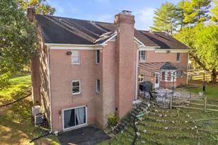 9200 Falls Run Rd, McLean, VA 22102 - Photo 13