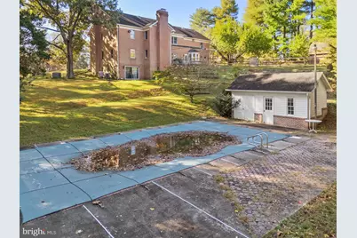 9200 Falls Run Road, McLean, VA 22102 - Photo 23