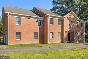 9200 Falls Run Rd, McLean, VA 22102 - Photo 7