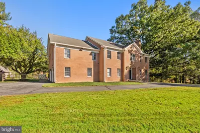 9200 Falls Run Road, McLean, VA 22102 - Photo 5