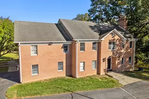 9200 Falls Run Rd, McLean, VA 22102 - Photo 11